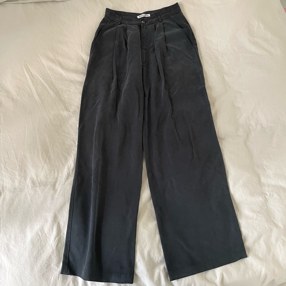reformation mason pants in black